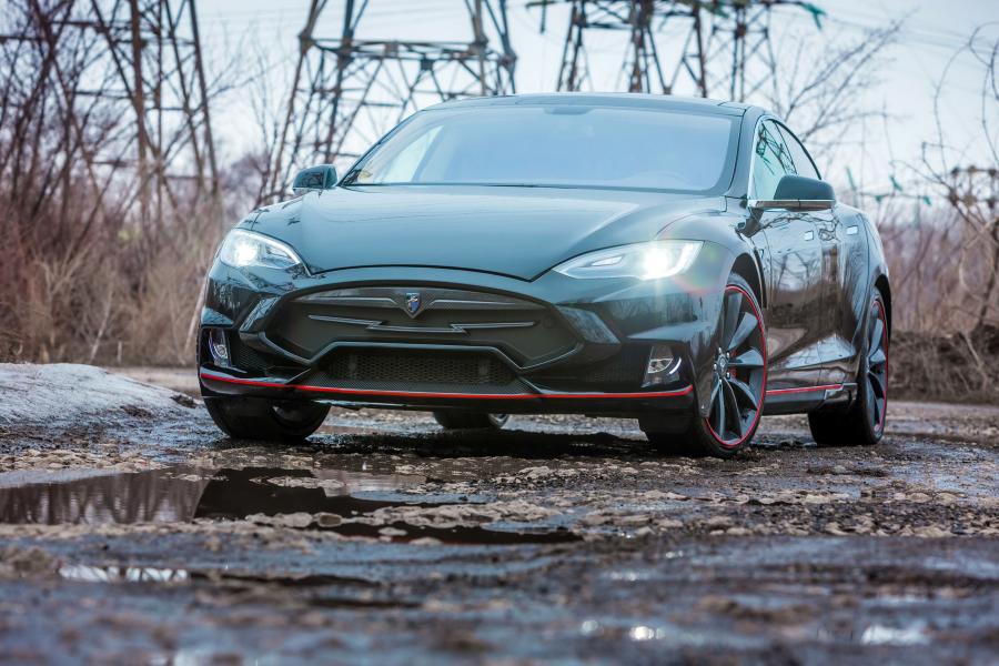 Tesla Model S Elizabeta by Larte Design '2016